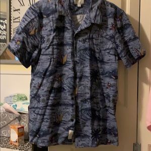 Men’s Lucky Brand button down shirt